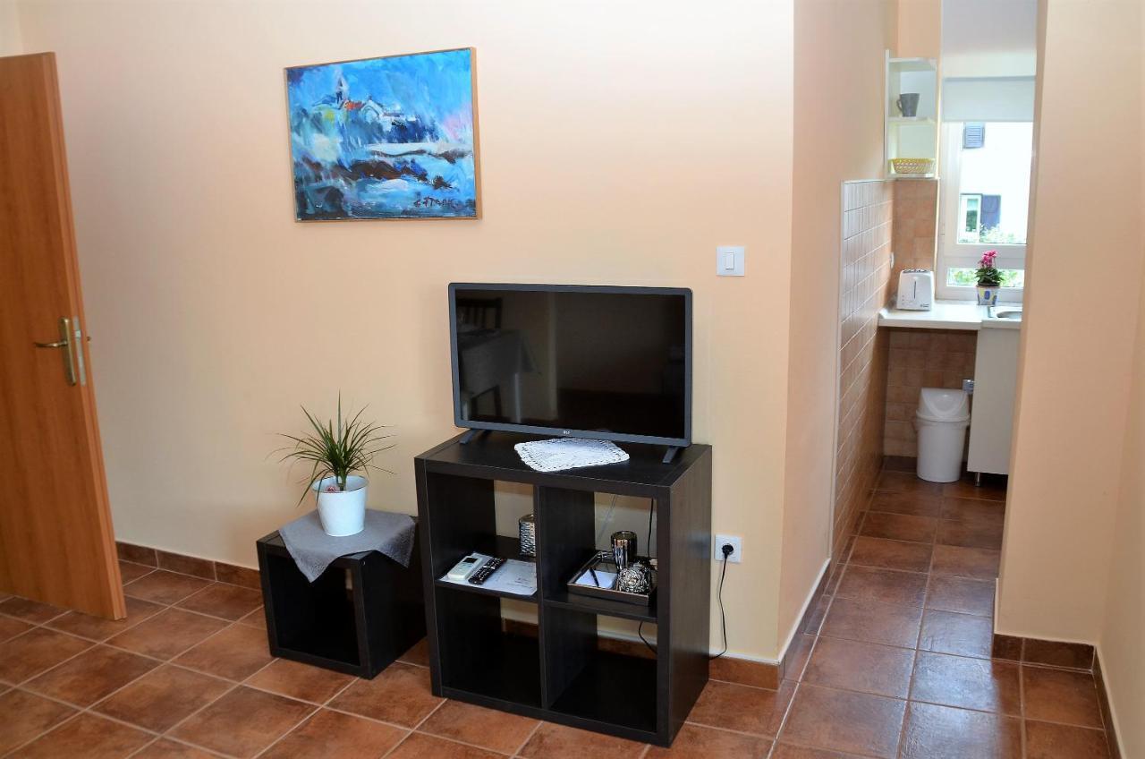 Apartment Renata Lovran Εξωτερικό φωτογραφία